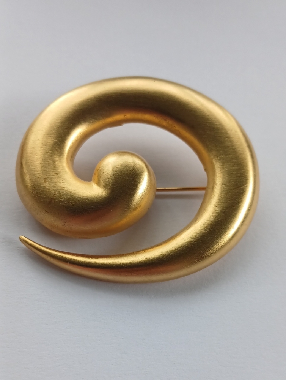 Kenneth Lane Vintage Matte Gold Tone Swirl Brooch